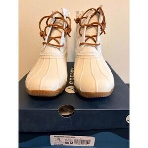 Sperry Saltwater Ivory/Gold Kids Duck Boots (Size 6)